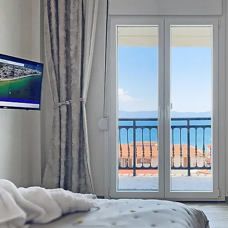 Thalassa Kavala * PalaiónTsiflíkion