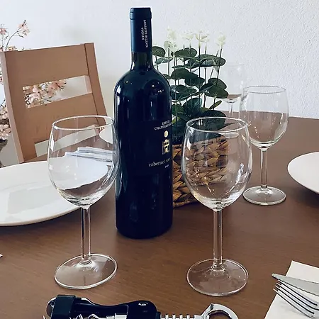 Thalassa Kavala * PalaiónTsiflíkion