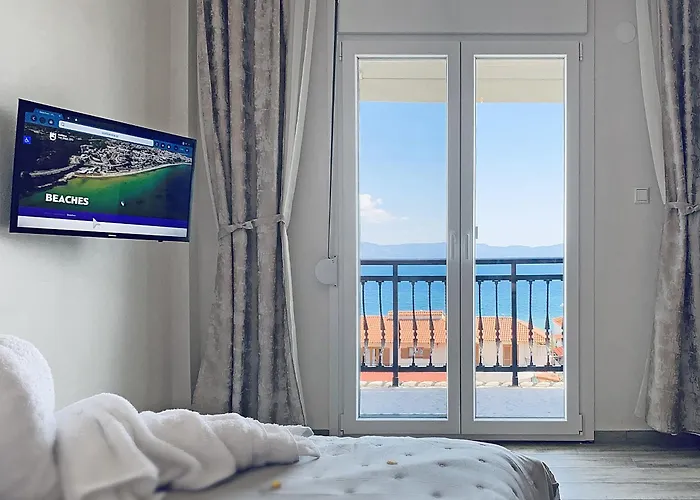Thalassa Kavala * PalaiónTsiflíkion