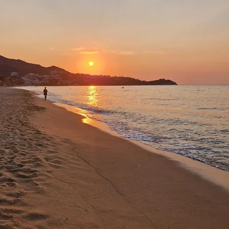 Thalassa Kavala * PalaiónTsiflíkion